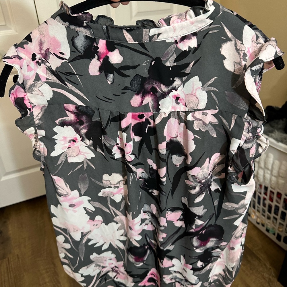 DKNY Women's Blouse - Black and Pink Floral